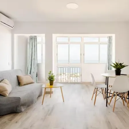 Blue Sky Apartment